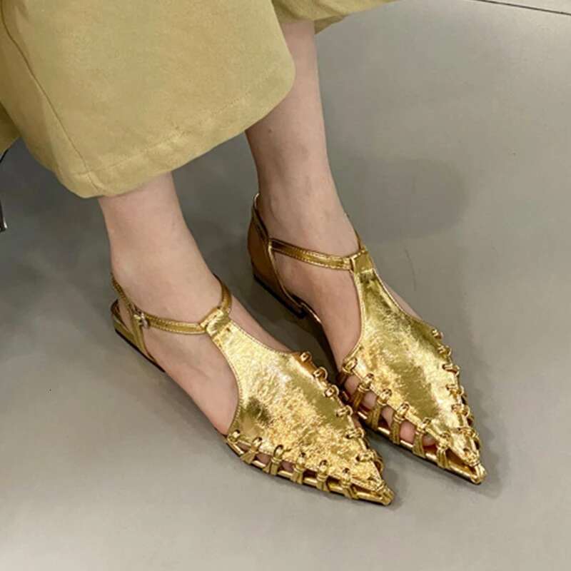 Flats Pointed Toe Sandals Women Summer Casual Shoes 2024 Fashion New Slippers Designer Beach Walking Cozy Trend Female Chaussure