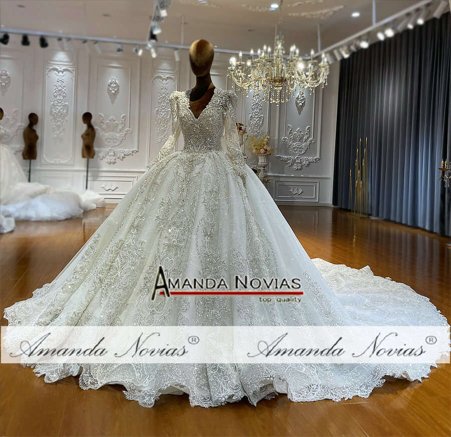 Amanda Novias Handwork Ball Gown Wedding Dress
