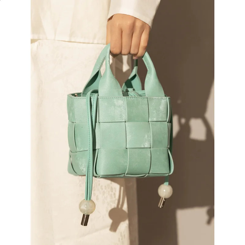 Chinese style bucket silver vegetable basket womens bag single shoulder cross body handbag 241014