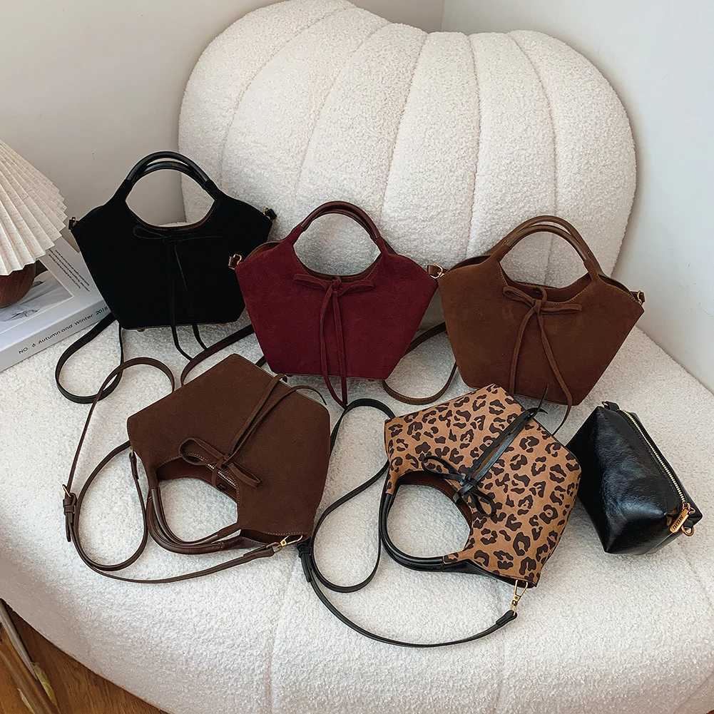Shoulder Bag for Ladies Adjustable Strap Crossbody Pu Leather Trendy Top Handle Commuting Travel 241015