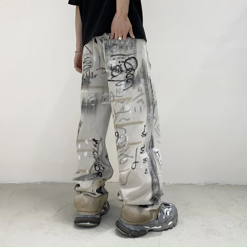 mens graffiti printed streetwear fashion hip-hop loose casual wide leg denim pocket jeans mens straight jeans Trousers XXL 241007