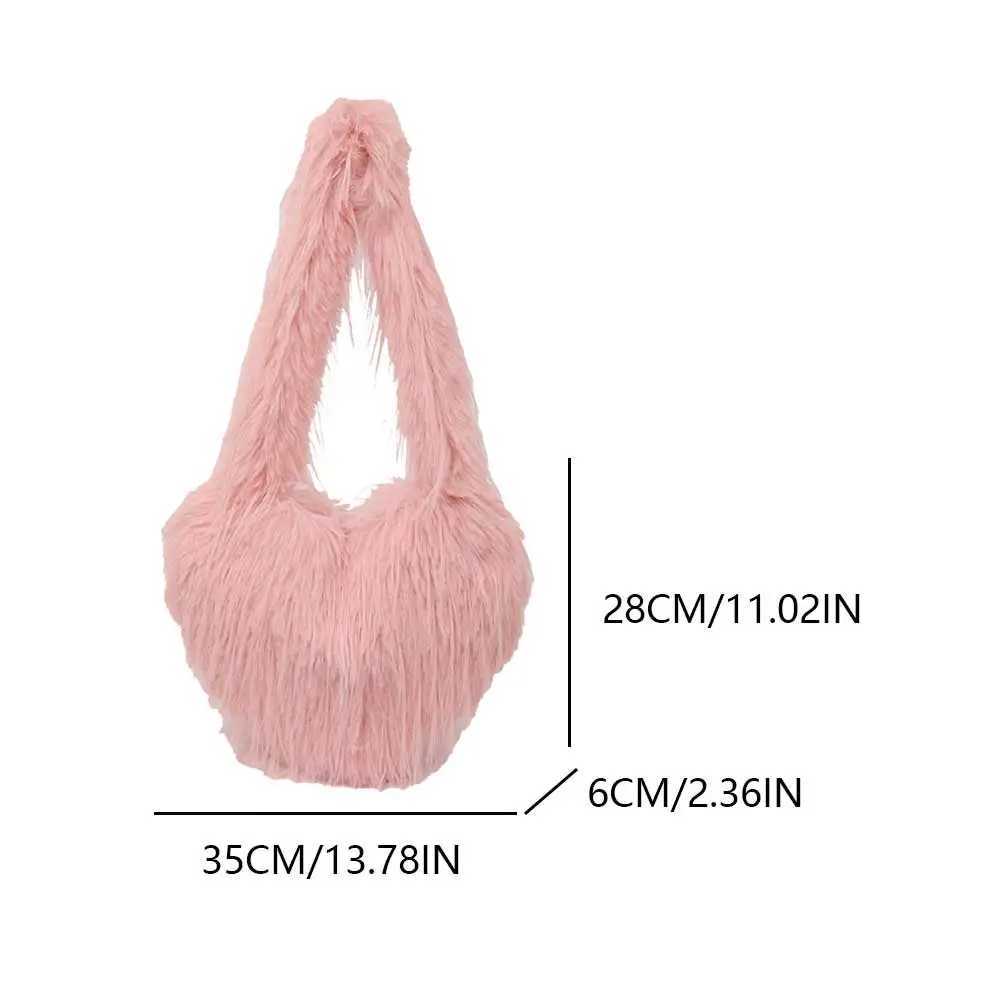 Ladies Heart Shape Plush Underarm Bag Large Capacity Fashion Tote Solid Color Fluffy Handbag Hasp Closure Furry Purse 241015