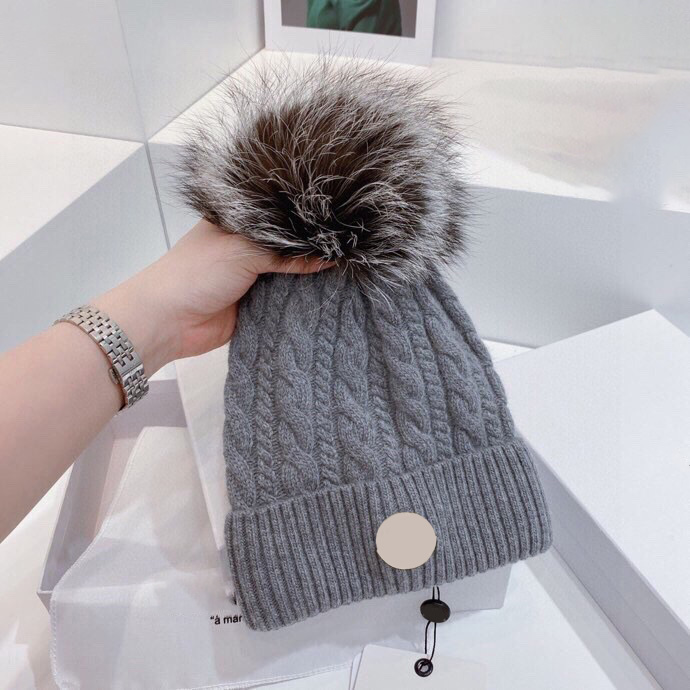 Beanie/Skull Caps High version pom beanie hat grey luxury designer knitted hat detachable fox fur ball hat for men and women
