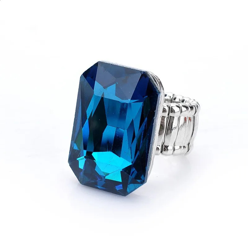 Personality Elegant 7 Colors Big Ring For Women Resin Stone Fashion Elastic Stretch Finger Rings Christmas Jewelry 241010