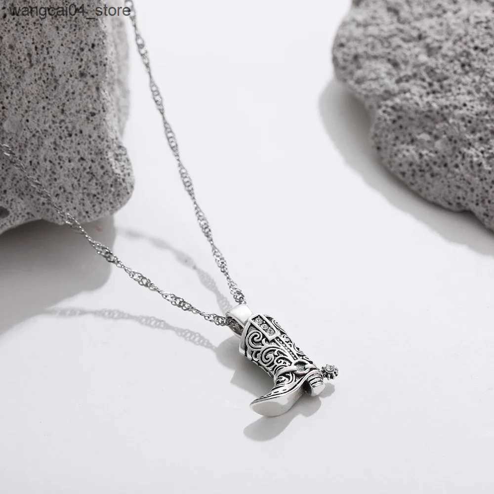 Pendant Necklaces Punk Rock Western Cow Boots Necklace for Women Cow Golden Color Clavicle Chain Collar Necklaces Retro Jewelry s Gift L240910