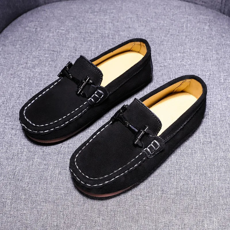 Fashionable childrens shoes slip on Loafers boys sports shoes soft sole breathable childrens Moccasin shoes baby and toddler shoes flat shoes 241008