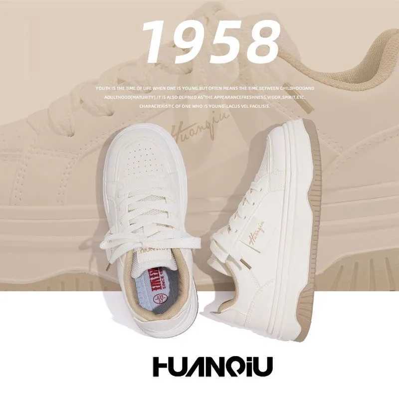 2024 Spring Sports Running White Chunky Sneakers Women Shoes Platform Loafers Lace Up Flats Trend Spring Casual Vulcanized ShoesLX241015