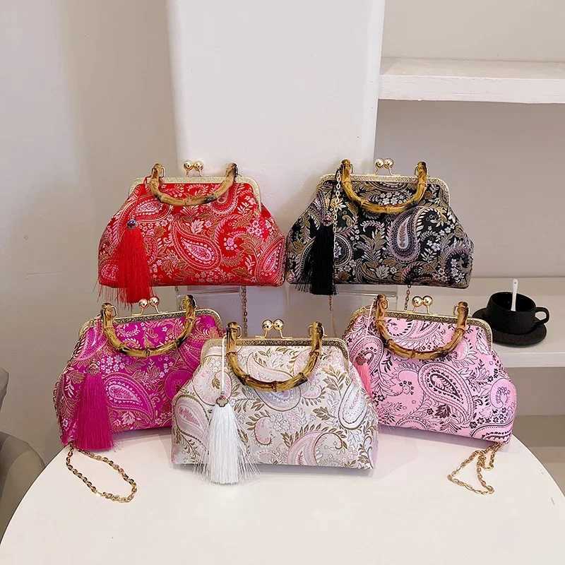 High Quality Sewing Pc buckle womens shoulder bag chain homeless hot selling womens patch work cross body bag Bolsas Femininas T241015