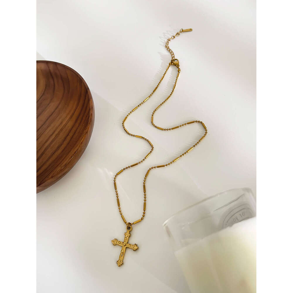 Necklace new stainless steel cross pendant with simple design personalized fashion trend,women's Christmas gifts