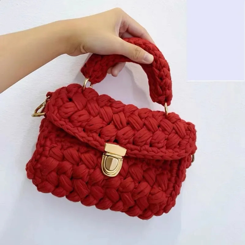 Upgrade your woven bag with exclusive metal lock and buckle hardware kit 241014