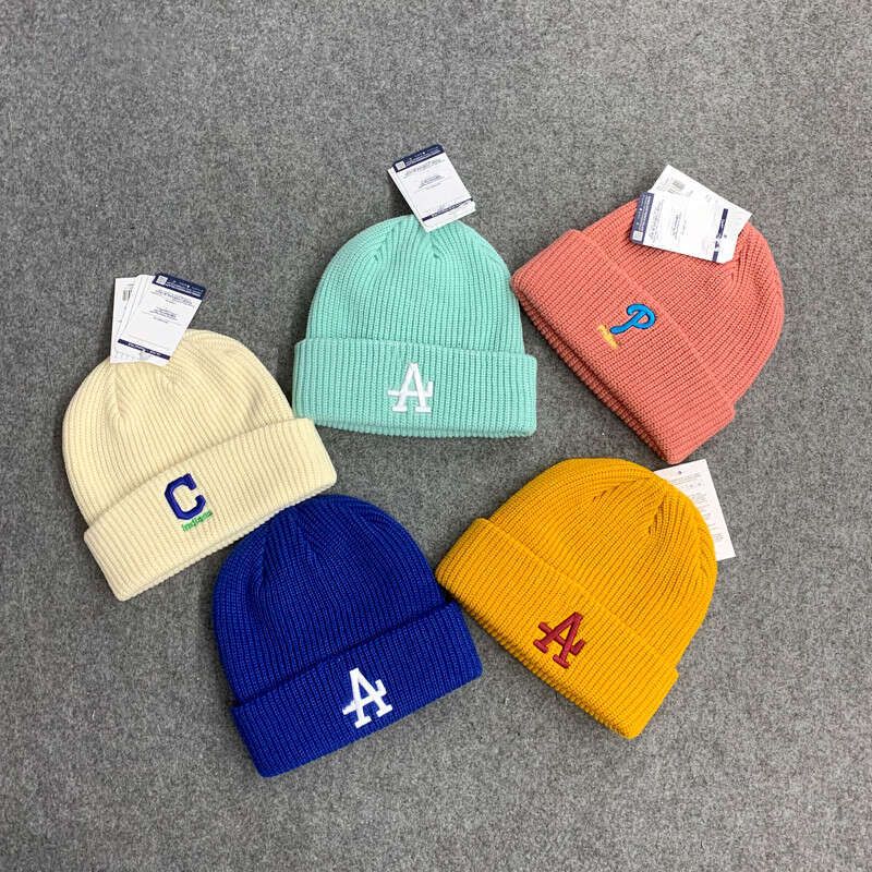 Hoodies in Cap Adults Hats Unisex Sets Wter Beanie 100% nice 2024New bonnet Short beanie K Winter Outdoor Warm