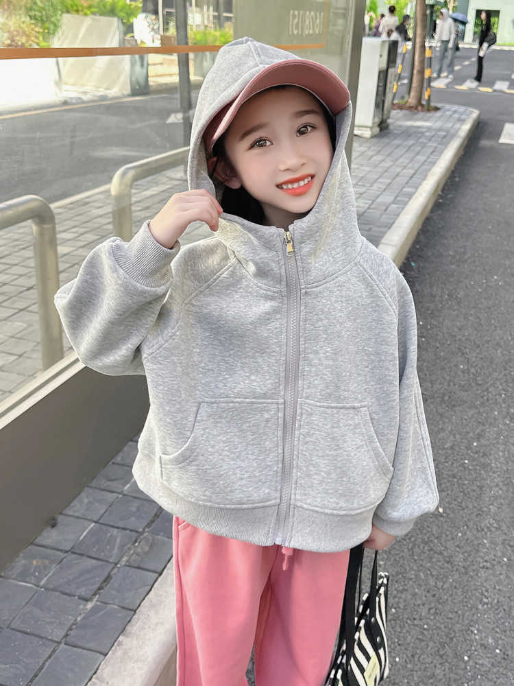 Hoodies Girls' letter hooded coat Autumn 2024 foreign style children's hoodie fried street cardigan female treasure autumn hoodie H2410
