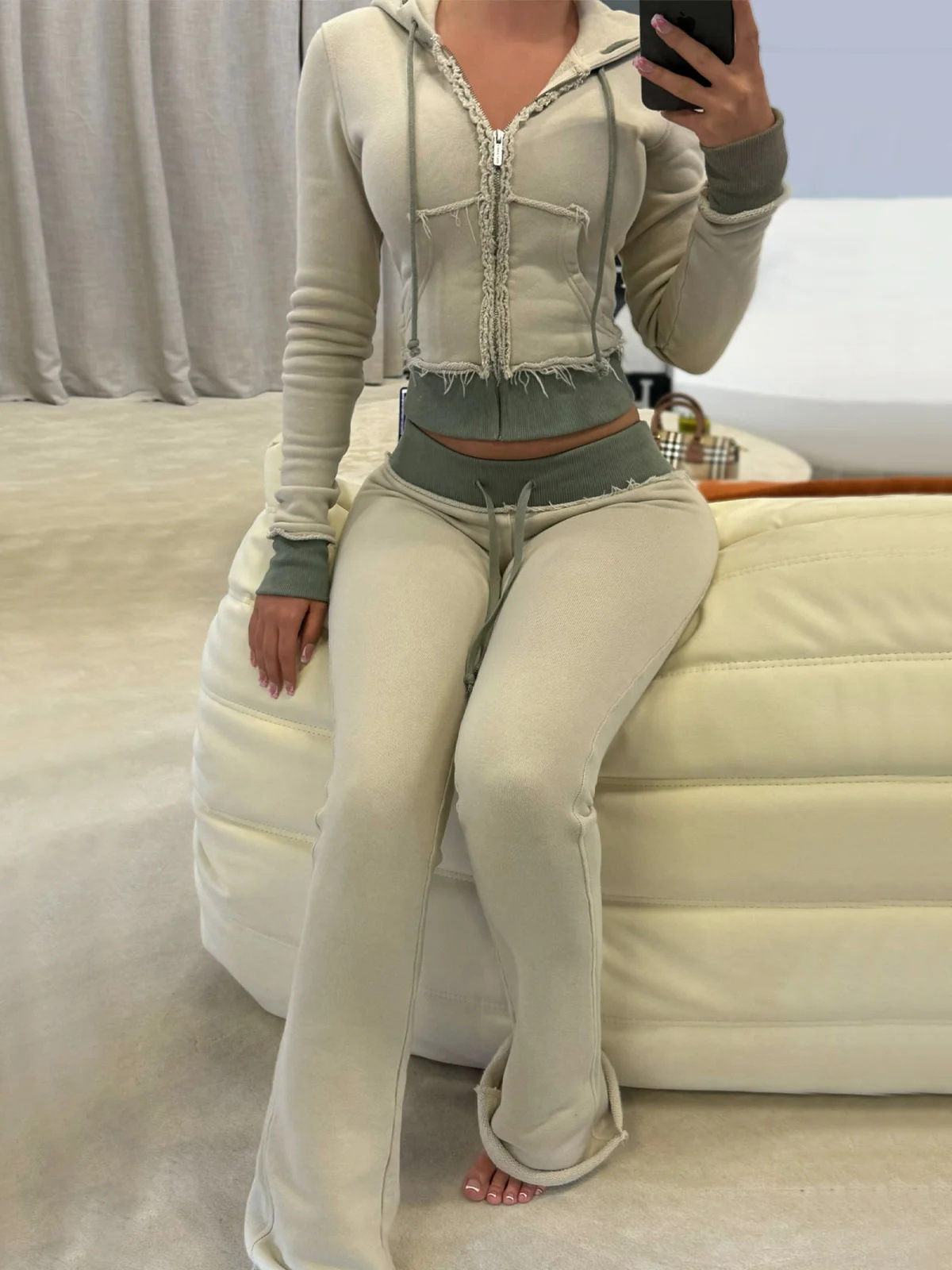Designer Women's Two Piece Pants Autumn and Winter Women Cardigan Long Sleeved Long Pants Fashion Set