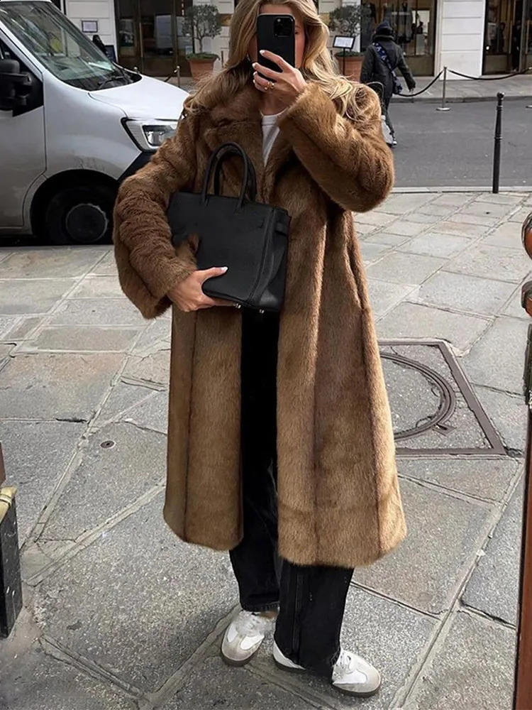 Brown thick faux fur coat womens fashionable oversized long sleeved lapel coat winter elegant street coat 241015