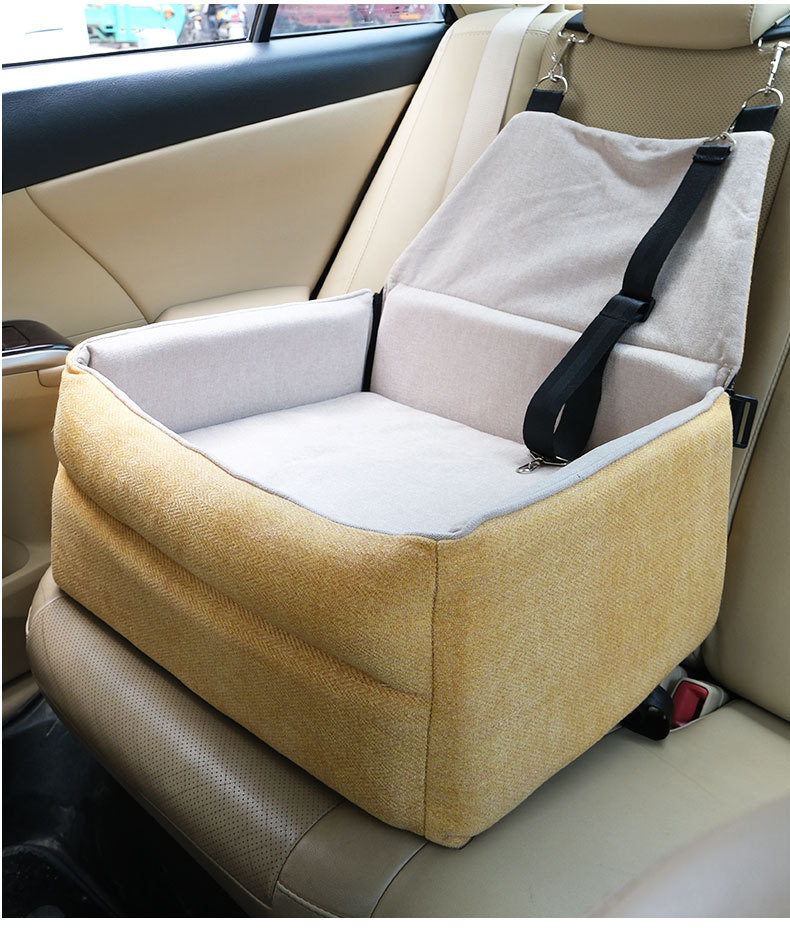 New Color Yellow Luxury Dog Car Seat Multifunction Dog Car Booster Seat Comfortable Elevated Dog Car Seat