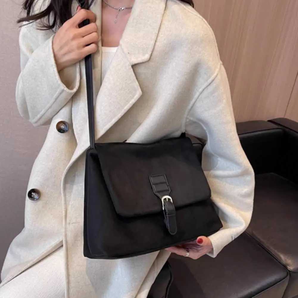 Women Faux Suede Shoulder Bag Large Capacity Chic Hobo Solid Color Casual Messenger Adjustable Strap Outdoor Travel 241025