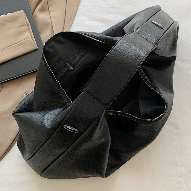 Womens Underarm Black Shoulder Bag Vintage Large Shopper Roomy Hobos Bags for Ladys Female Retro Original Tote Handbag 240924