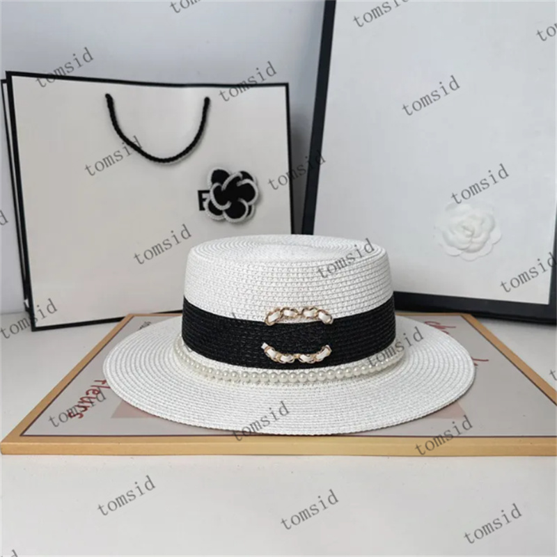 Womens Vintage Bucket Hat Designer Summer Elegant Color Blocking Letter Pearl Sunhats Four Colors Casual Flat Straw Hats For Travel