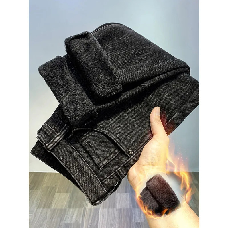 black and velvet thick jeans for men fashionable highend fully matched tight fitting warm boys in winter 241008