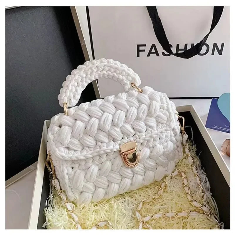 Upgrade your woven bag with exclusive metal lock and buckle hardware kit 241014