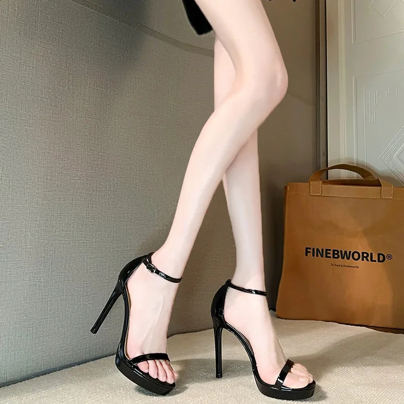 Summer Waterproof Platform Heels Womens Fine Arch Ultra High 10cm Wedge Sexy Strapless Sandals Rubber Outsole 241015