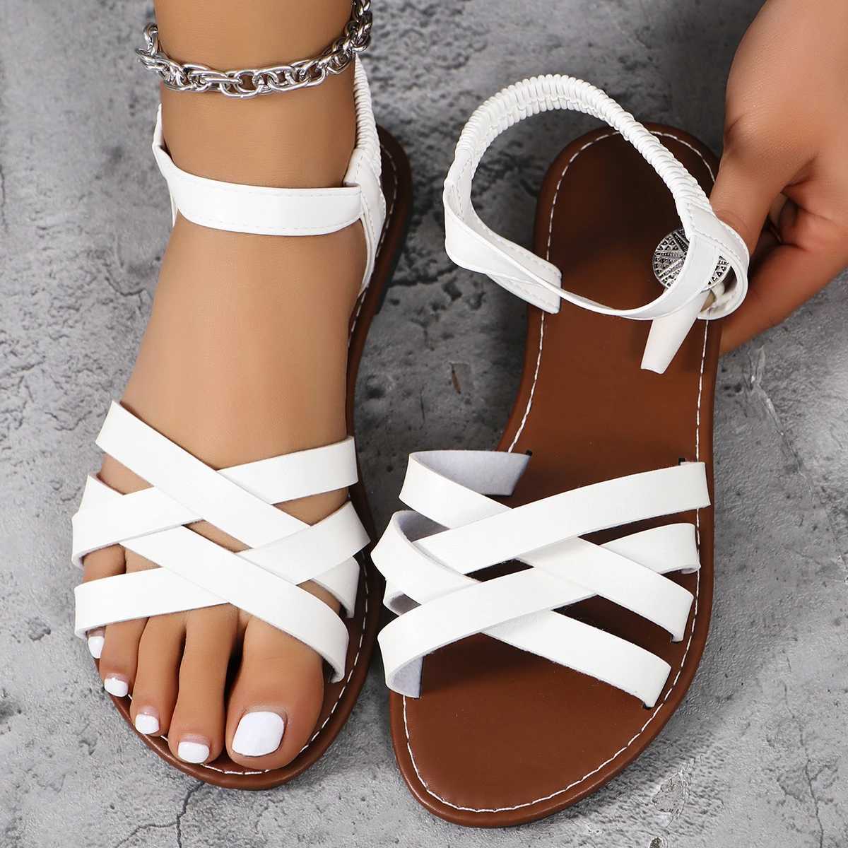 Womens Slippers 2024 Summer Womens Flat Roman Shoulder Strap Sandals Non slip Rubber Sole Fashion Womens Daily Sandals Y241014