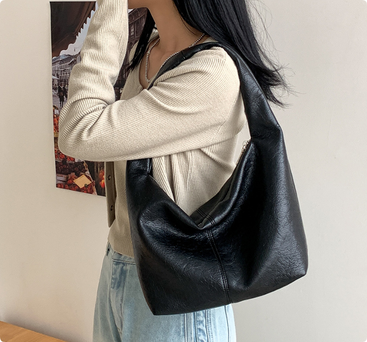Designer Handbags Bags Pleated Half Moon Wander HOBO Clutch Holding Handbar Shoulder Bag Retro Wallet Leather Banquet Tote Travel Handbag ce30 4