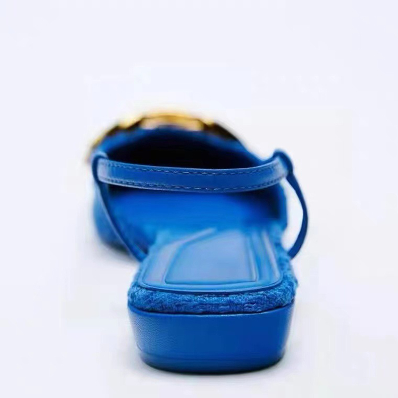 2023 Newest Summer Women Flats Metal Chain Platform Sandals Stripper Low Heels Blue Luxury Designer Mules Sandles Replica Shoes
