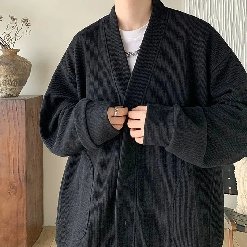 Korean fashion mens cardigan autumn solid color Y2K street wear sweater casual retro loose jacket mens coat 241007