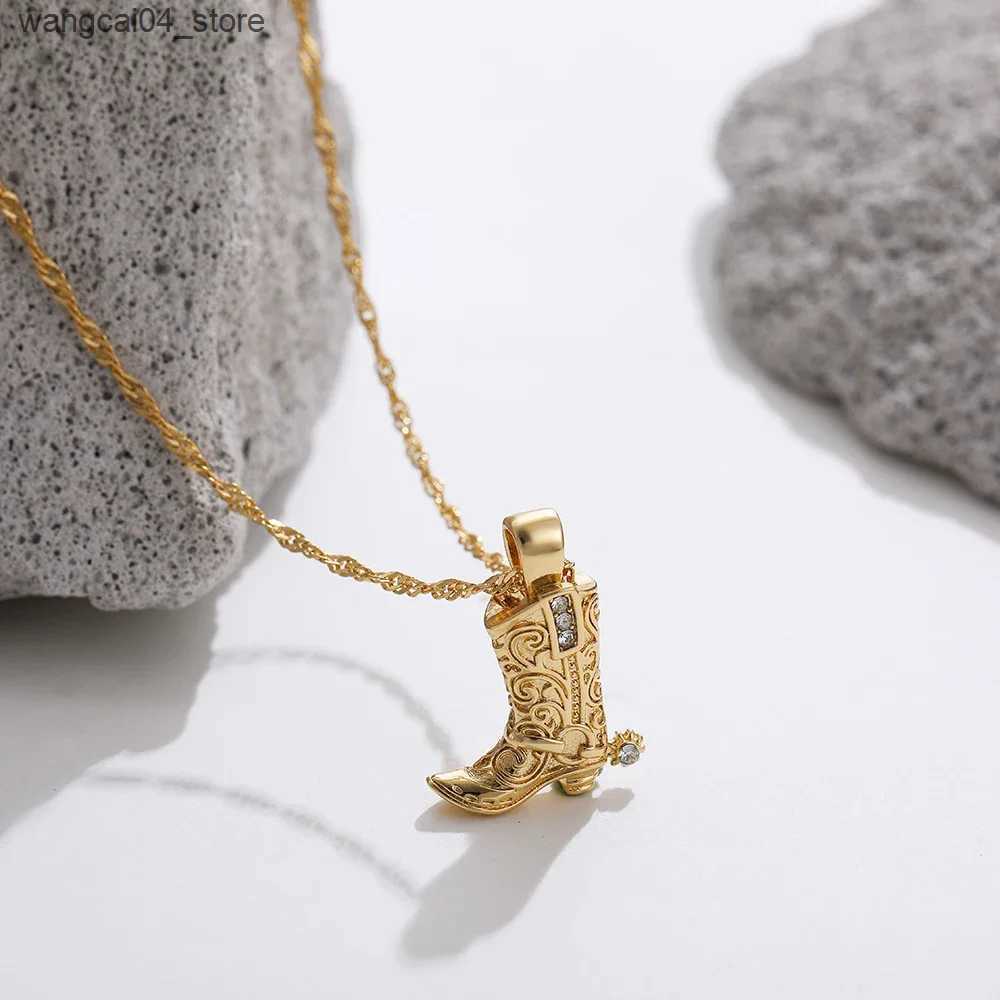 Pendant Necklaces Punk Rock Western Cow Boots Necklace for Women Cow Golden Color Clavicle Chain Collar Necklaces Retro Jewelry s Gift L240910