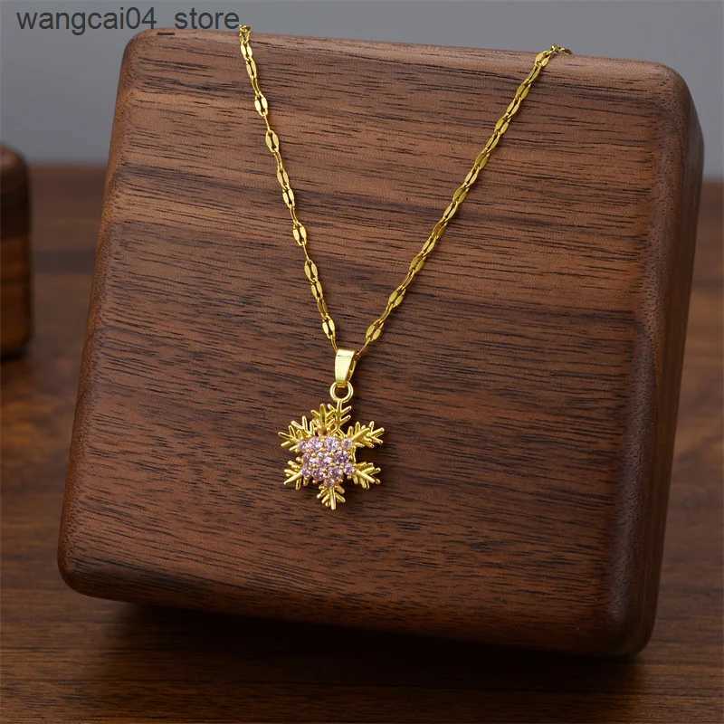 Chokers Unique Titanium Steel Necklace with Rotating Snowflake Pendant Collarbone Chain with Sparkling Zircon Stone for Women L240910