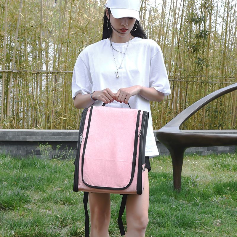 Small and medium-sized pet parrots go out with backpacks, transparent bird cages, large portable transport boxes