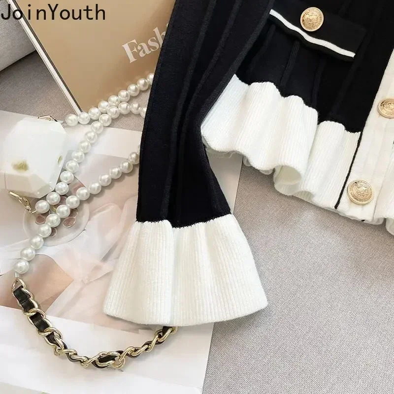 Cute cardigan wool womens clothing O-neck sparkling sleeves tuned suede leather ruffled retro knit sweater jacket Korean floral womens 241014
