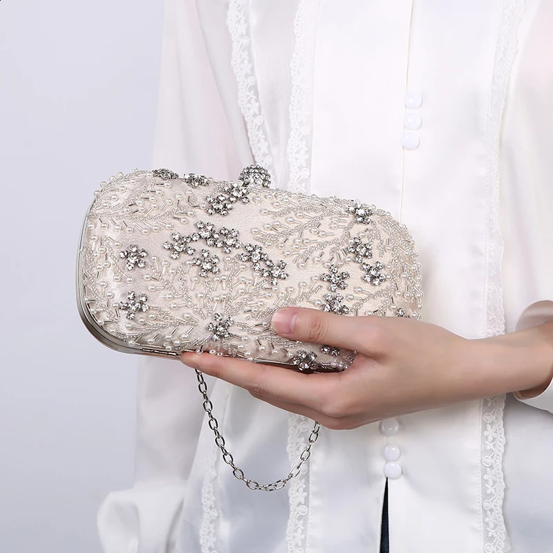 Womens clutch bag crystal pearl clutch wallet handbag embroidery evening bag bride shoulder bag wedding bag ZD1529 241015