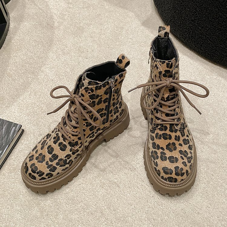 2024 new free shipping boots designer womens mens shoes brown winter snow boots women thick suede boots