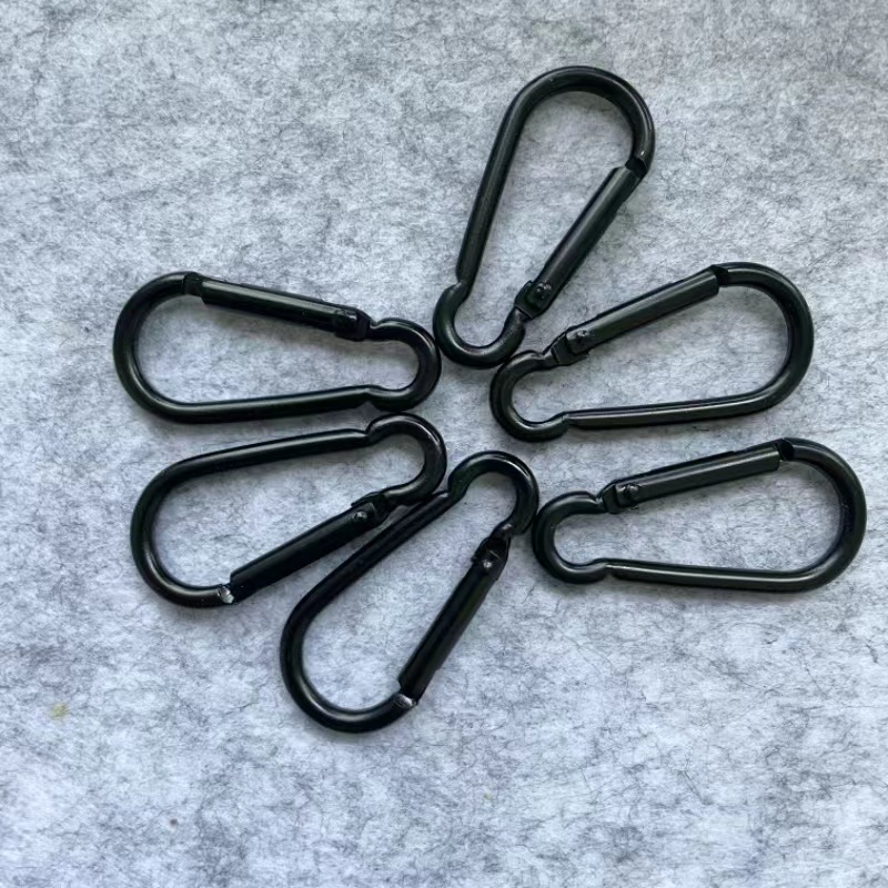 Large Black Elektroplating Mountaineering Carabiner Key Ring with Durable Springs