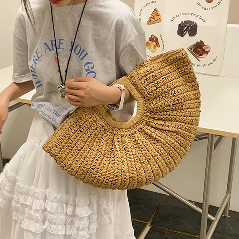 Moon Bag Beach Vacation Straw Vine Weaving Handbag Womens Summer Large Capacity Shoulder Shopping 241014