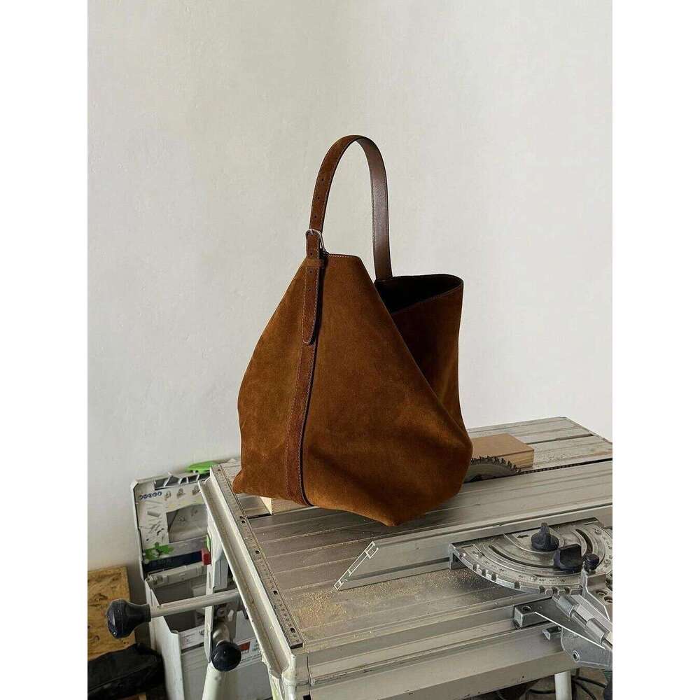 Retro Large Capacity High-End Texture Urious Frosted Suede Women's Shoulder Bag Commuting Tote Cowhide Bucket Pouch