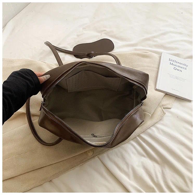 Free Shipping Totes Brand Designer PU Leather Women's Shoulder Bag Retro Vintage Purse Crossbody Pillow Bowling Handbag Designer Bag Luxury Bag T