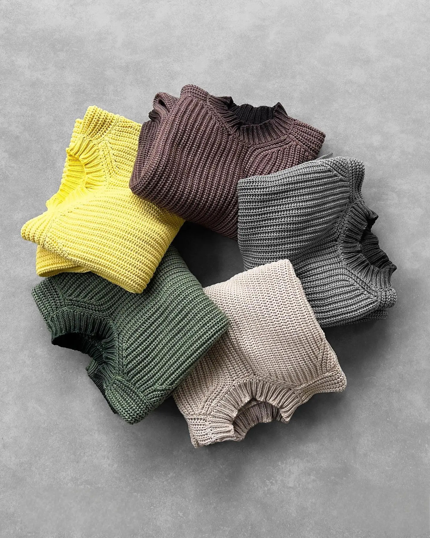 Reaven Y2K mens solid color knitted sweater oversized loose retro wool sweater autumn round neck long sleeved top 241014