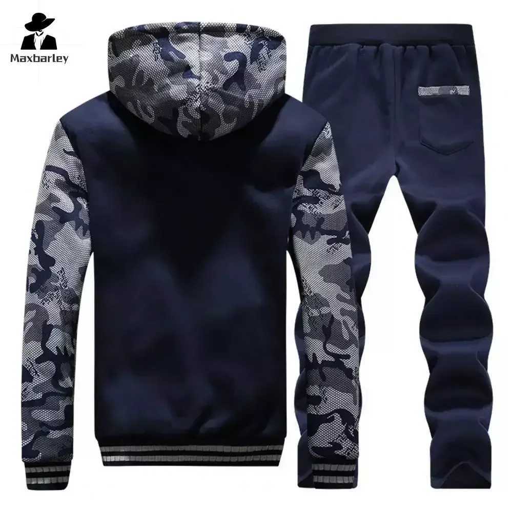 New Fleece Men Set Fashion Brand Tracksuit Lined Thick Sweatshirt + Pants Sportswear Suit Male Winter Warm Hooded Outerwear SuitXJ241015