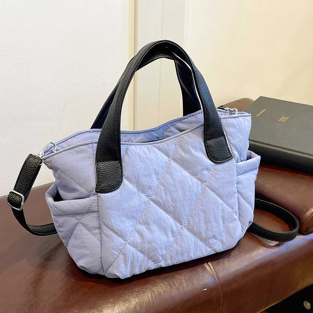 Ladies Quilted Fashion Shoulder Bag Large Capacity Casual Tote Handbag Adjustable Strap Padded Crossbody Purse Simple Satchel 241018