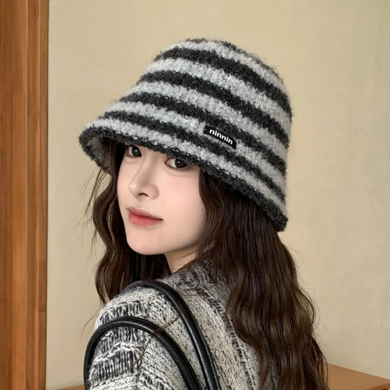 Striped Fishermans Hat Women Autumn Winter Warm Knit Hat Hundreds of Cute Simple Bucket Hat 241009