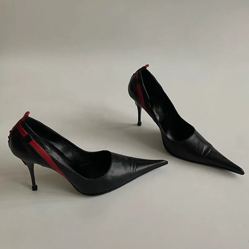 2024 New Pointed Fine Heel Riveted High Heels for Women's Niche Design Versatile Shallow Mouth Single Shoes heel with box 241121