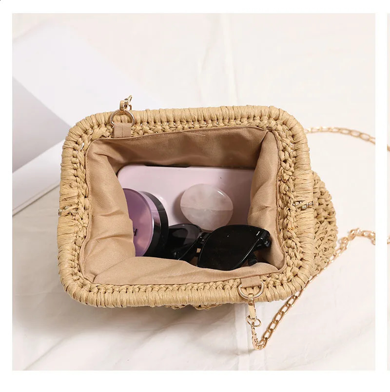 Hand crocheted grass woven cloud handbag with chain strap single shoulder cross bag 241014