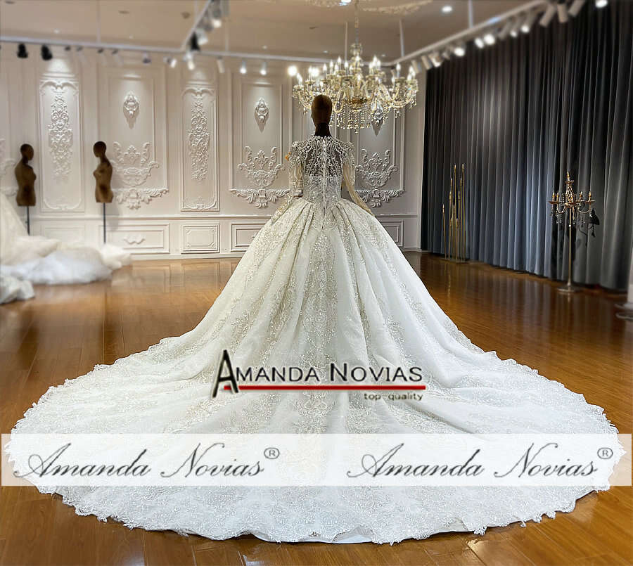 Amanda Novias Handwork Ball Gown Wedding Dress