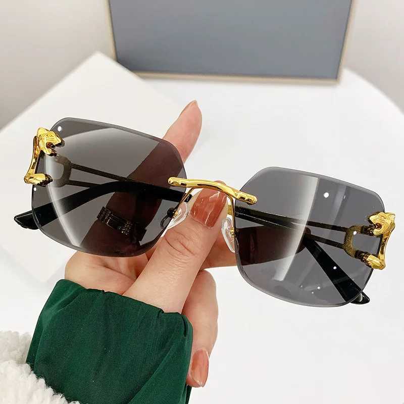 Retro frameless sunglasses for men fashionable oversized square sunshade glasses new dual bridge gradient UV400 sunglasses W241015