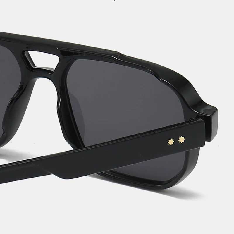 Retro Square Sunglasses for Men Classic Pilot Sunglasses for Men Fashion Brand Design Vacation Driving Shadows W241015
