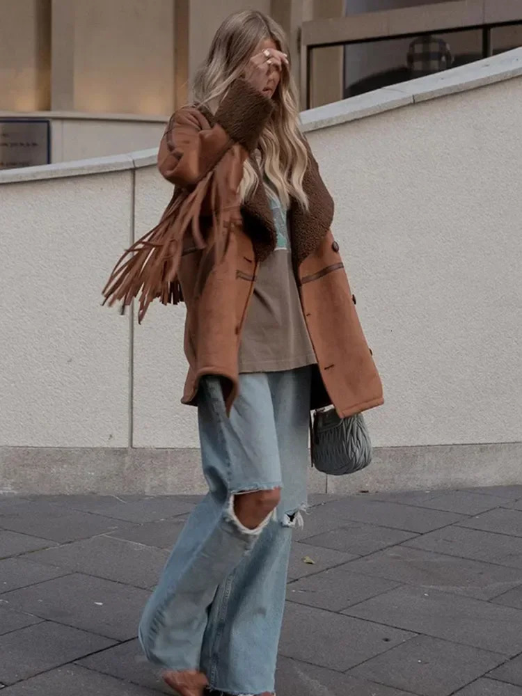 Vintage Brown Tassel Spliced Suede Lamb Wool Coats Elegant Lapel Long Sleeve Single Breasted Overcoat Autumn Winter Lady Outwear 241015