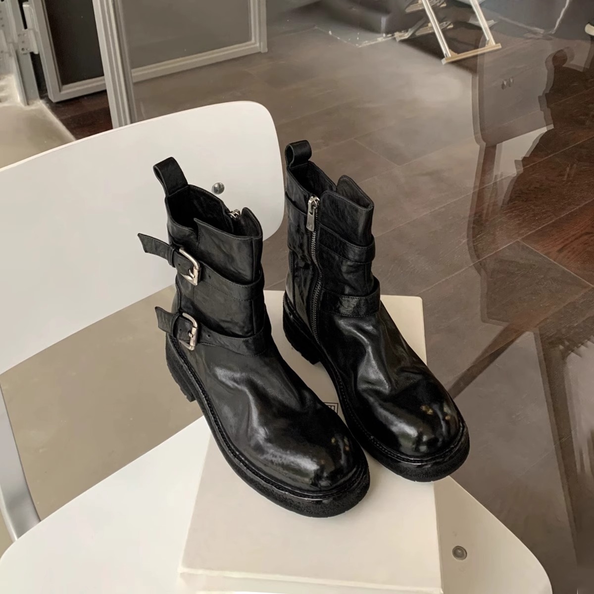 Women's 2024 Spring and Autumn New Style Buckle Thick Bottom Looks Thin British Martin Boots